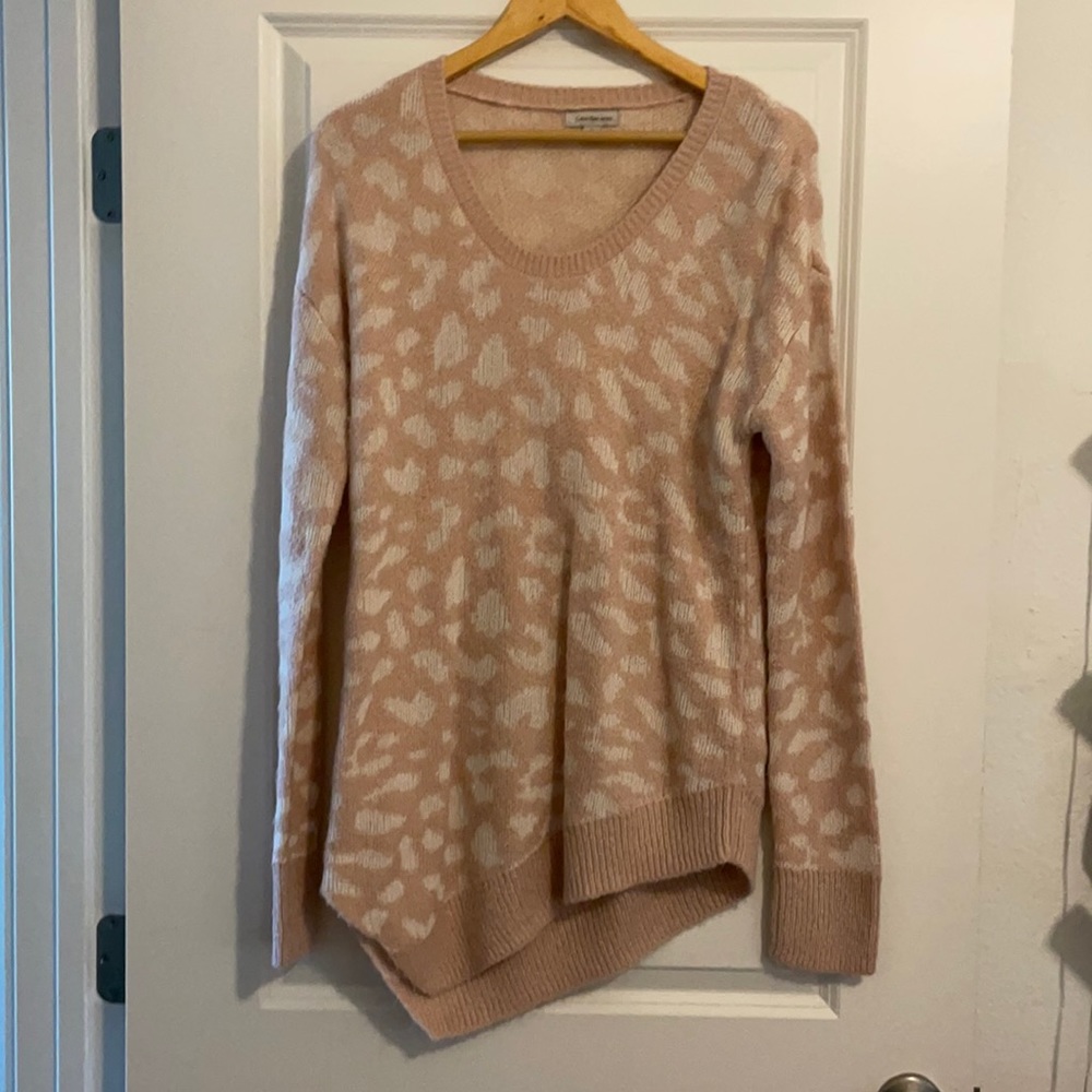 Calvin Klein M sweater.